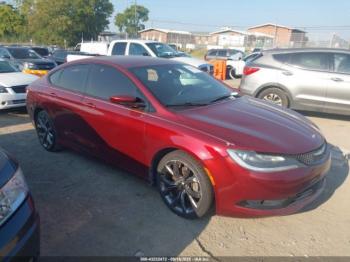  Salvage Chrysler 200