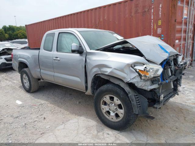  Salvage Toyota Tacoma