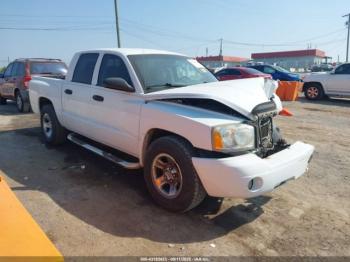  Salvage Dodge Dakota