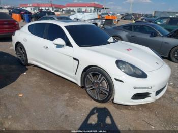  Salvage Porsche Panamera
