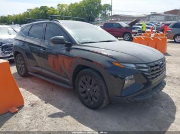  Salvage Hyundai TUCSON