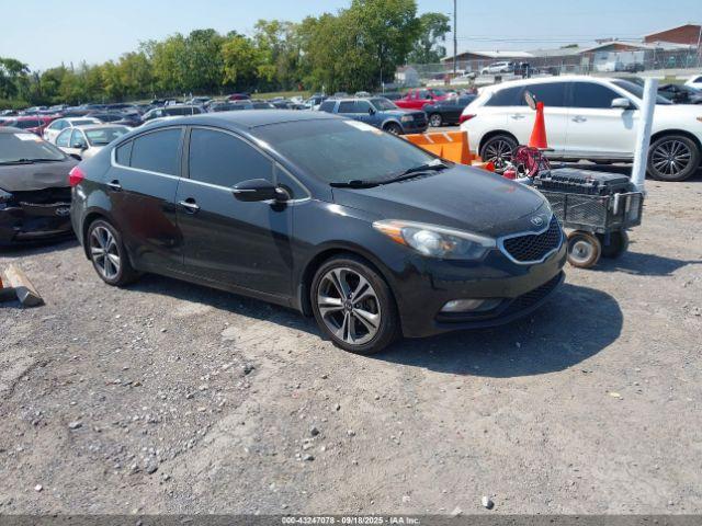  Salvage Kia Forte