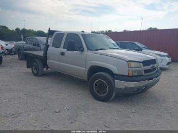  Salvage Chevrolet Silverado 2500