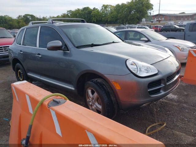  Salvage Porsche Cayenne