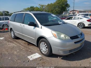  Salvage Toyota Sienna