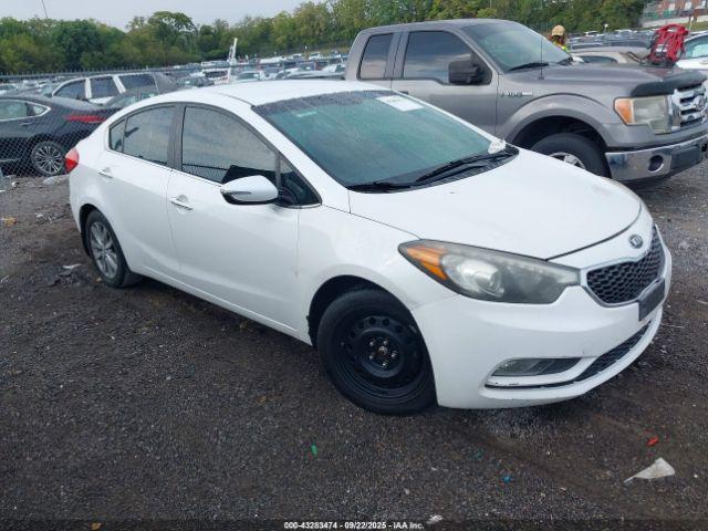  Salvage Kia Forte