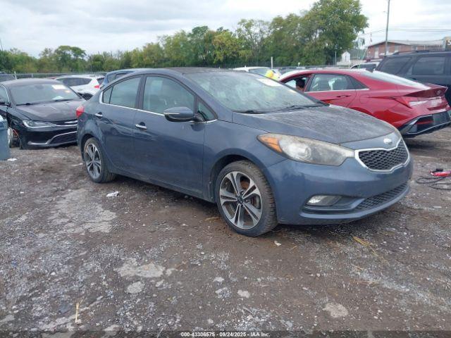  Salvage Kia Forte