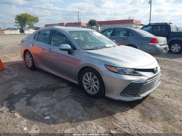  Salvage Toyota Camry