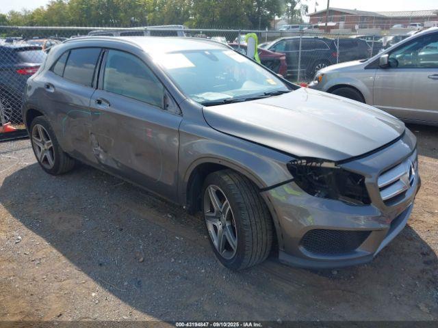  Salvage Mercedes-Benz GLA
