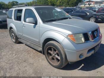  Salvage Nissan Pathfinder