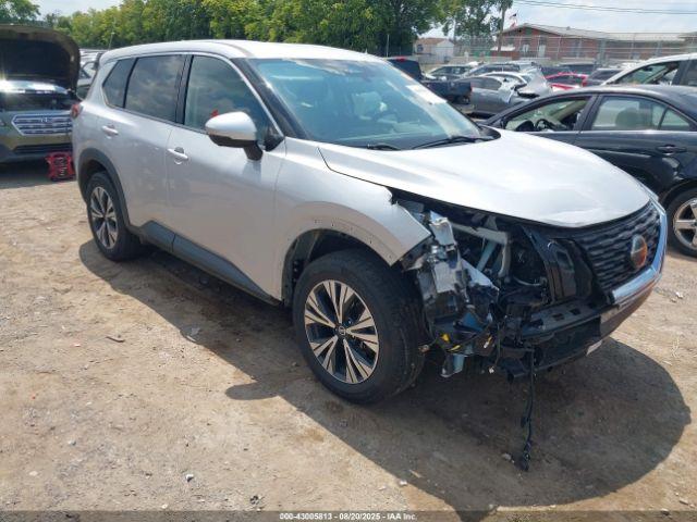  Salvage Nissan Rogue