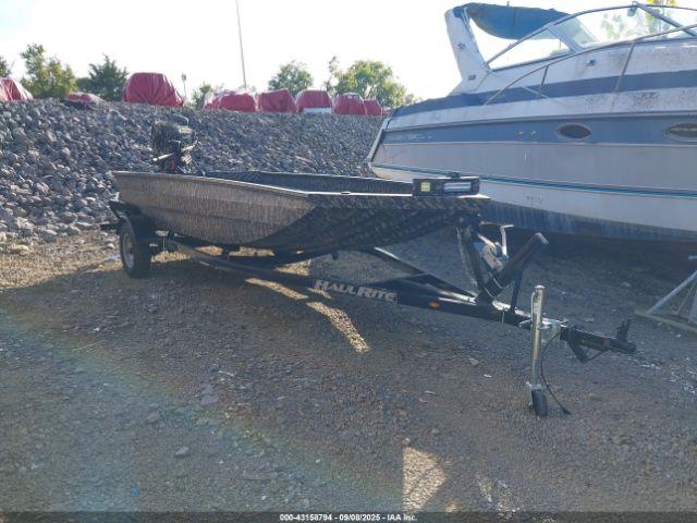  Salvage Other Bassboat