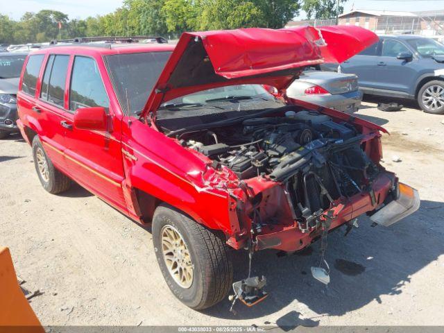  Salvage Jeep Grand Cherokee