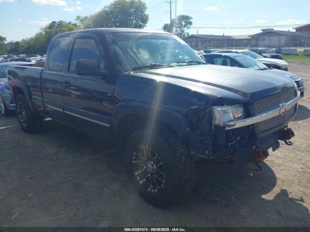  Salvage Chevrolet Silverado 1500