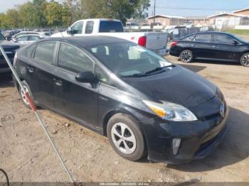  Salvage Toyota Prius
