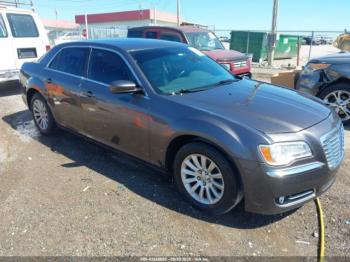 Salvage Chrysler 300