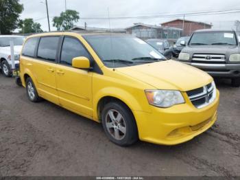  Salvage Dodge Grand Caravan
