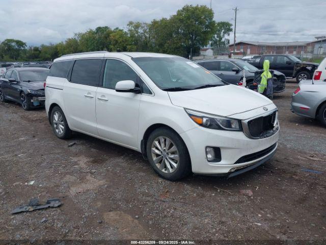  Salvage Kia Sedona