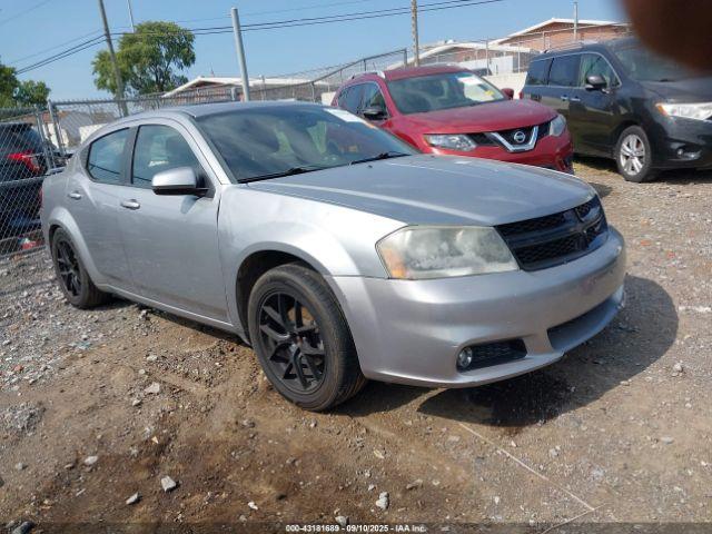  Salvage Dodge Avenger