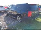 Cadillac Escalade Standard Image 9