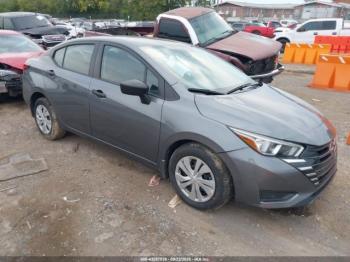  Salvage Nissan Versa