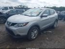 Nissan Rogue S Image 4