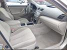 Toyota Camry Le Image 15