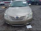 Toyota Camry Le Image 7