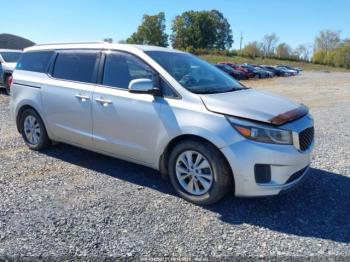  Salvage Kia Sedona