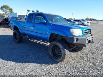  Salvage Toyota Tacoma