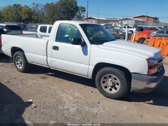  Salvage Chevrolet Silverado 1500