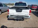 Nissan Frontier Sv Image 8