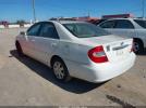 Toyota Camry Le Image 3