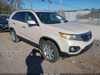  Salvage Kia Sorento