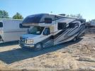 Ford E-450 Image 4