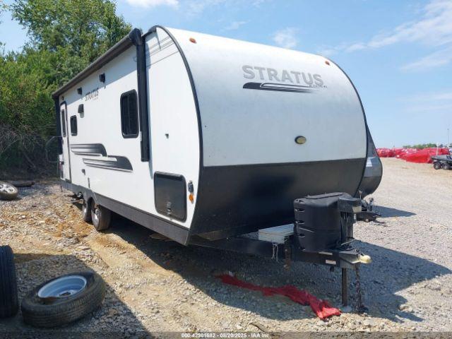  Salvage Venture Travel Trailer