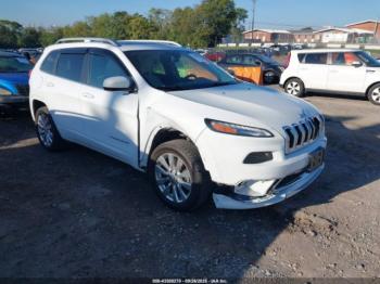  Salvage Jeep Cherokee