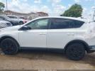 Toyota RAV4 Le Image 2