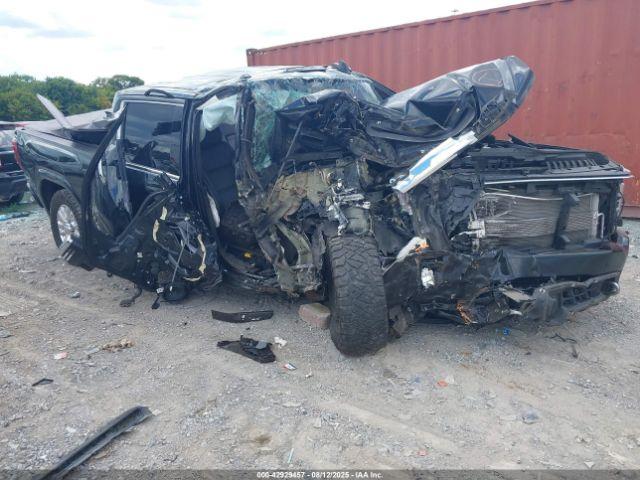  Salvage General Motors Sierra 2500HD