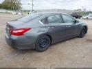 Nissan Altima 2.5 S Image 9