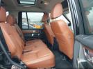 Land Rover LR4 Image 12