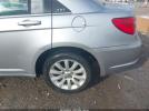 Chrysler 200 Touring Image 3