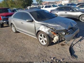  Salvage Volkswagen Passat