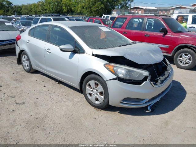  Salvage Kia Forte