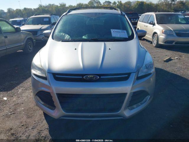 Ford Escape Se Image 8