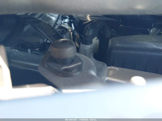 GMC Sierra 1500 4wd  Short Box Denali Image 2