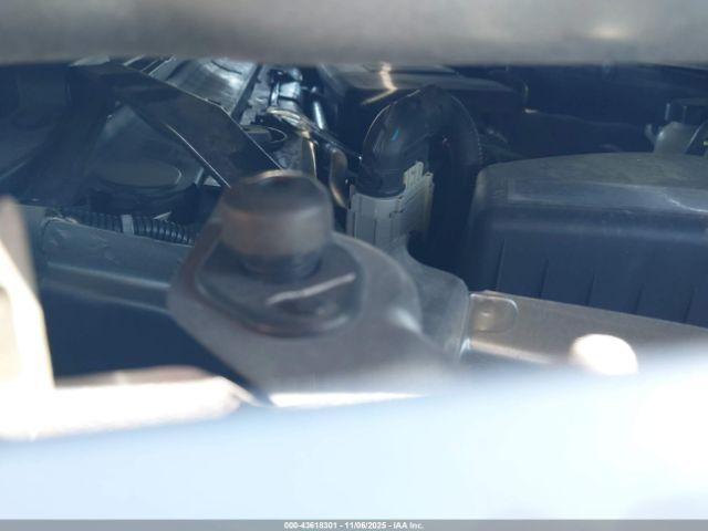 GMC Sierra 1500 4wd  Short Box Denali Image 2