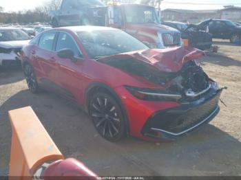  Salvage Toyota Crown