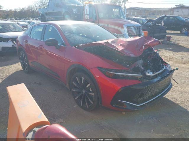  Salvage Toyota Crown