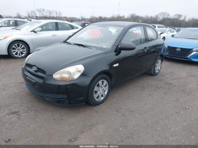 Hyundai ACCENT Gs Image 2